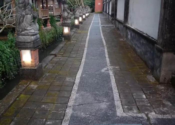 Purnama Fullmoon ロッジ Tampaksiring